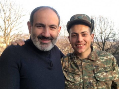 Paşinyanın Qarabağda əsgərlik çəkən oğlunun YENİ VİDEOSU 