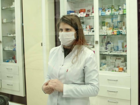 Maskalar 1 manata satılır, Nazirlik isə araşdırma aparıldığını deyir