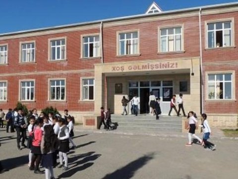 Məktəblərdə tədris müddəti dəyişə bilər? - QƏRAR