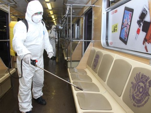 Bakı metrosu koronavirusa qarşı dezinfeksiya edilir