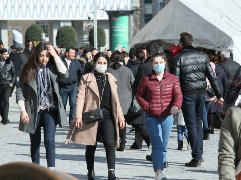 Paytaxt sakinləri koronavirusdan belə qorunur  - FOTOSESSİYA