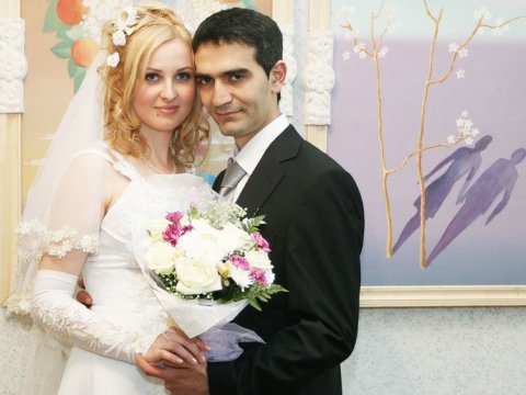 Azərbaycanda qız çatışmazlığı – Professor: “Azərbaycanlı kişilər evlənmək üçün Rusiyaya üz tutur” 