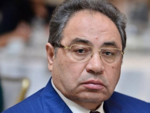 Abel Məhərrəmov 2 aylıq maaşını ianə verdi