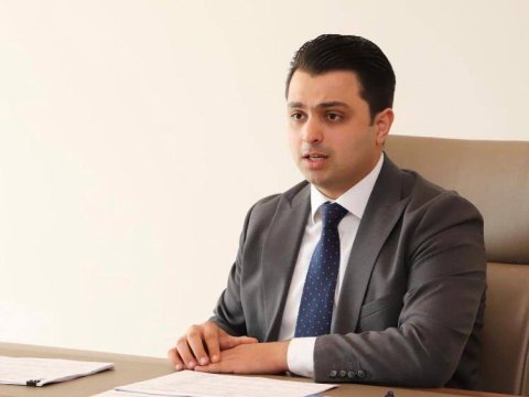 Neftçalanın icra başçısı ilk maaşını koronavirusla mübarizəyə bağışladı