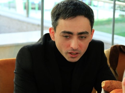 İmkansız azərbaycanlılara bilet aldılar – POLŞADA NÜMUNƏVİ ADDIM 