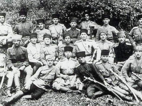 Tarixdə iz qoyanlar: Azərbaycanın ilk hərbi hissələrinin təşkilatçısı - Süleyman bəy Əfəndiyev kim olub?..
