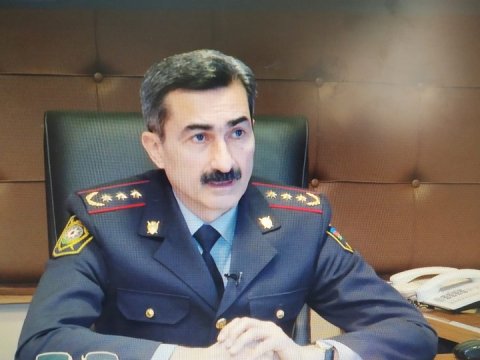 Belə karantin olmaz! - Biri başsağlığına gedir, o biri parkda gəzişir...