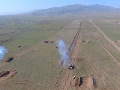 31 Mart Soyqırımı Günü ermənilər təxribata əl atdı – FOTOLAR