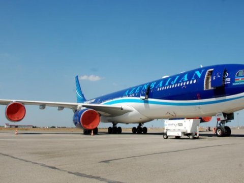 Polşadakı azərbaycanlılar təxliyə olunmalarını gözləyir