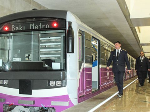 Metronun fəaliyyəti tam DAYANDIRILIR
