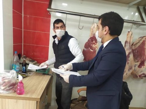 Bakıda heyvan kəsimi və satışı məntəqələrində monitorinqlər keçirilib