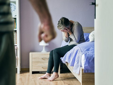 Sosial izolyasiya ailədaxili zorakılığı kəskin artırıb – PROBLEM