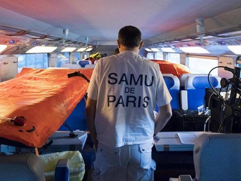 Sürət qatarı koronaviruslu xəstələr üçün reanimasiya şöbəsinə çevrildi - FOTO