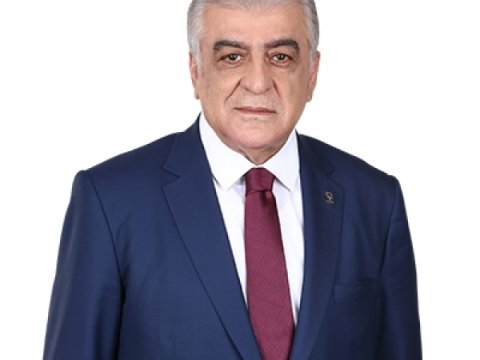 İlham Əliyevin “Dostluq” ordeni verdiyi türkiyəli deputat DANIŞDI