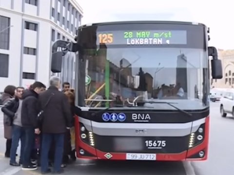Bakı Nəqliyyat Agentliyi: Sərnişin axını çoxdur, sıxlıq yaranıb
