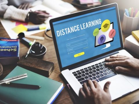 Ucqarlara çatmayan DİSTANT TƏHSİL: “Onlayn dərslərdən 10-15 faiz şagird faydalanır”