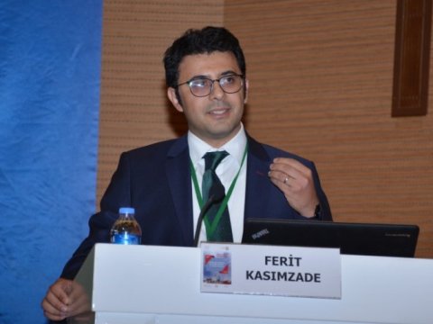 Türkiyədə virusla mübarizə aparan azərbaycanlı həkim: “Pandemiya birdən-birə yoxa çıxmayacaq” - MÜSAHİBƏ  