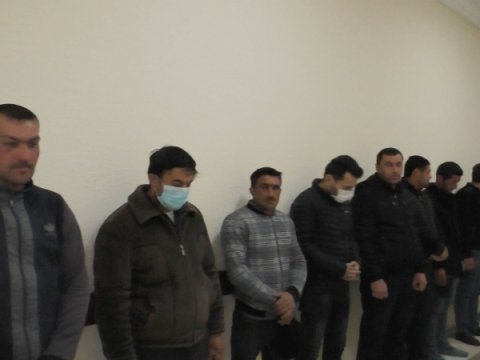 Yasa getmək adı ilə SMS icazəsi alan 50 nəfər CƏRİMƏLƏNDİ