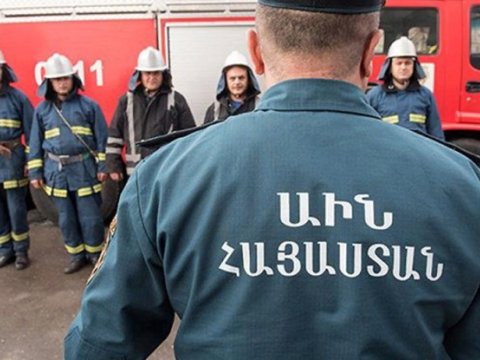 Rusiyanın Gümrüdəki bazasında yanğın: hərbi texnika kül oldu