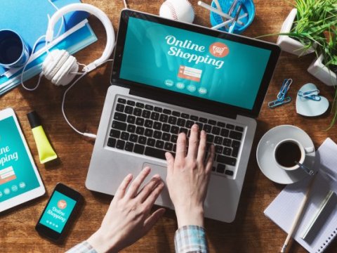 Onlayn alış-veriş görünməmiş dərəcədə artıb