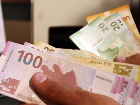 49 mənzili olan şəxs nazirlikdən 190 manat istədi - Fürsətcillərin SİYAHISI