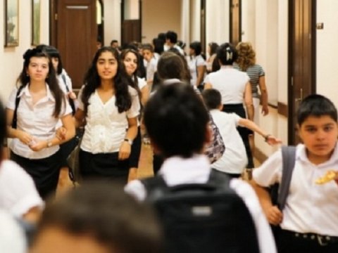 4 maydan sonra 9-11-ci siniflərdə dərslər başlaya bilər...