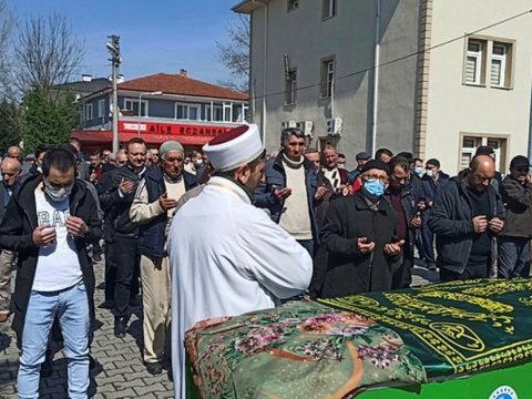 Cənazə namazına qatılan 45 nəfər koronavirusa yoluxdu