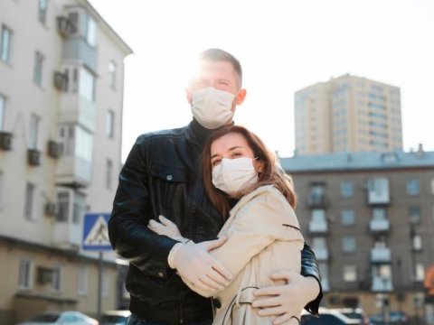 Koronavirus niyə qadınlardan çox kişiləri öldürür? – SƏBƏBLƏR