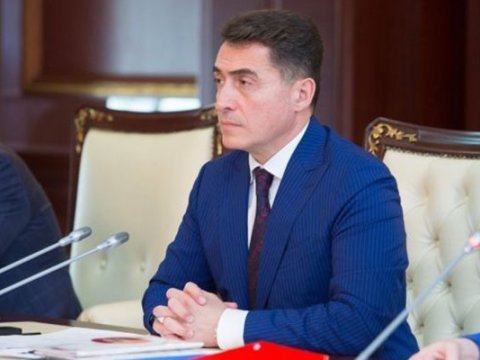 Əli Hüseynli yeni Baş prokuroru dəstəklədi