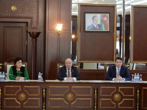 Əmək və sosial siyasət komitəsi 2 qanuna dəyişikliyi müzakirə etdi