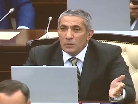 İcra başçısı çatan kimi camaatın torpaqlarını əlindən alır - Siyavuş Novruzov
