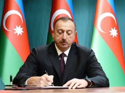 İlham Əliyev Təhsil Nazirliyinə 10 milyon ayırdı