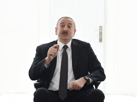 Prezident həbs olunan icra başçılarının qanunsuz əməllərindən DANIŞDI - VİDEO