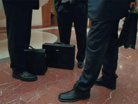 İcra hakimiyyətləri ləğv olunacaq? - “İnsanlar bu qurumlara etibar etmir”