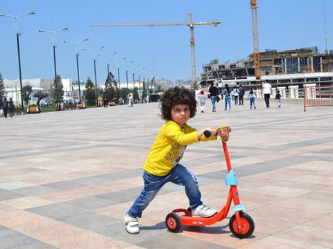 Bulvar və parklara giriş bərpa olunur - Operativ Qərargah