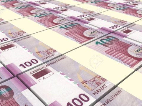 Ötən il büdcənin gəlirləri proqnozla müqayisədə 1 milyard manatdan çox olub