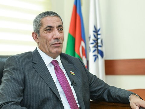 Milli Şura xalqdan üzr istəməlidir - Siyavuş Novruzov