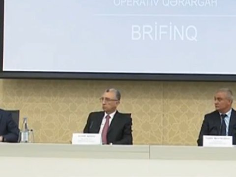 Eldar Əzizov Operativ Qərargahda brifinq keçirir - Canlı