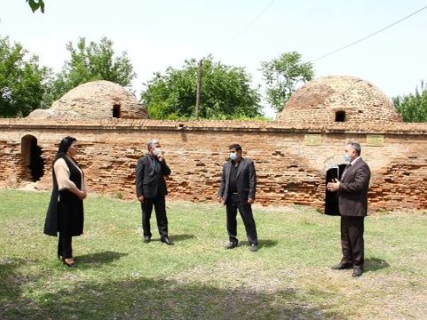 Deputatın təşəbbüsü ilə Bərdədə tarixi-mədəni irsin qorunması mövzusunda görüş - FOTO