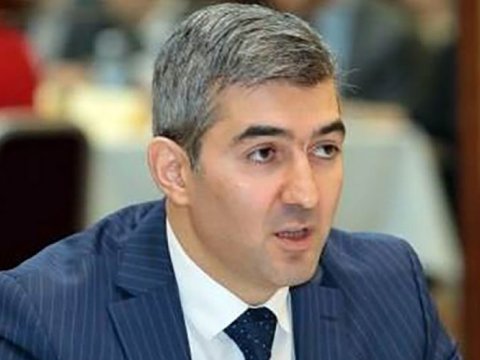 Miqrasiya könüllüləri əcnəbilərə ərzaq yardımı edib - Vüsal Hüseynov