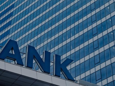 Fond bağlanan bankların kreditorlarına yenidən müraciət etdi