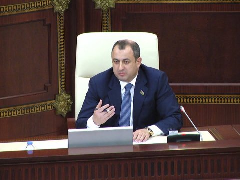 “Şəhid ailələri və qazilərimiz təhqir olunur” - Vitse-spiker