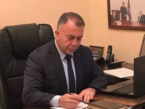 Deputat uşaq evlərini tənqid etdi