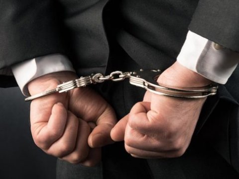 Məktəb direktoruna cinayət işi AÇILDI