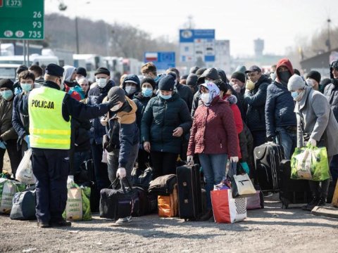 Dünya ölkələri sərhədlərini açır - SİYAHI