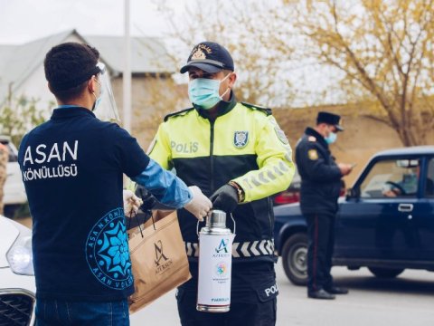 Koronavirus dövrünün KÖNÜLLÜLƏRİ - Onları siz də tanıyın...