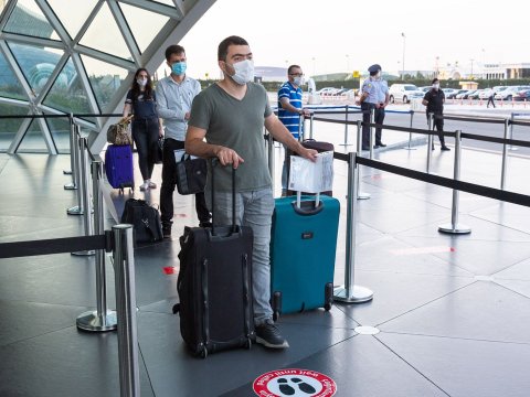 AZAL Bakı-İstanbul marşrutu üzrə xüsusi reyslər həyata keçirir - VİDEO