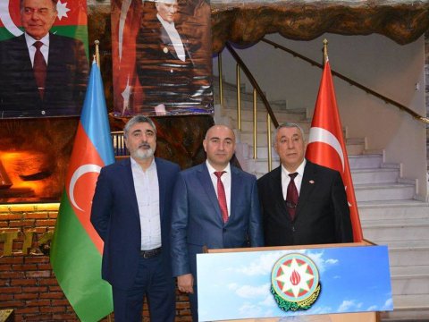 “Türkiyədə çətin vəziyyətə düşən azərbaycanlılara “Azərbaycan evləri” sahib çıxdı” - Diaspor sədri