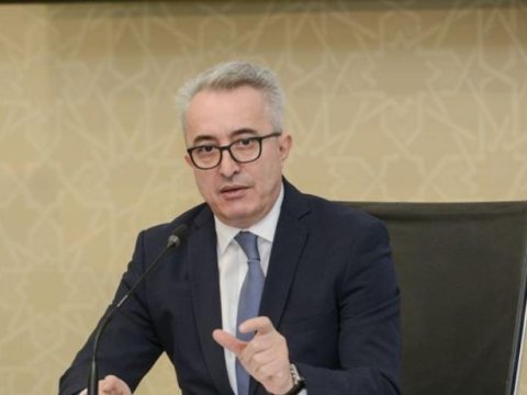 Jurnalistlər budəfəki sərt karantin zamanı vəsiqə ilə hərəkət edə bilməyəcəklər  