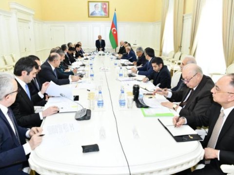 Tənqidə dözməyən NAZİRLƏR... 